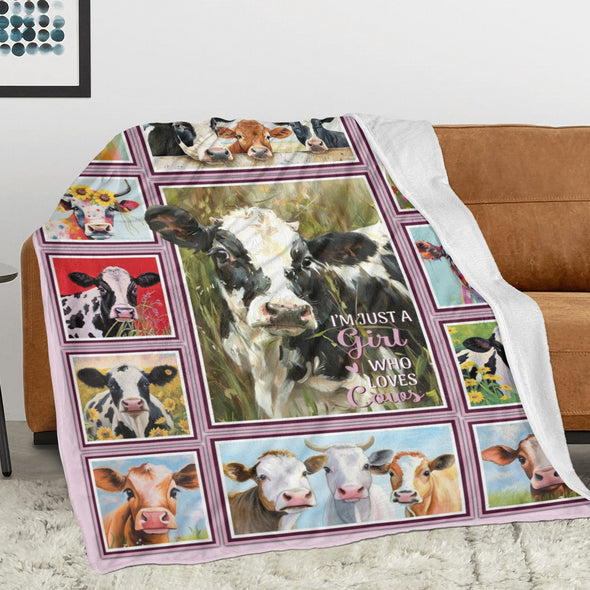 Cow Print Blanket, Cute Cow Throw Blanket Soft Sofa Couch Bed Travel Bedding Room Decor for Kids Teens Adults Christmas Gifts